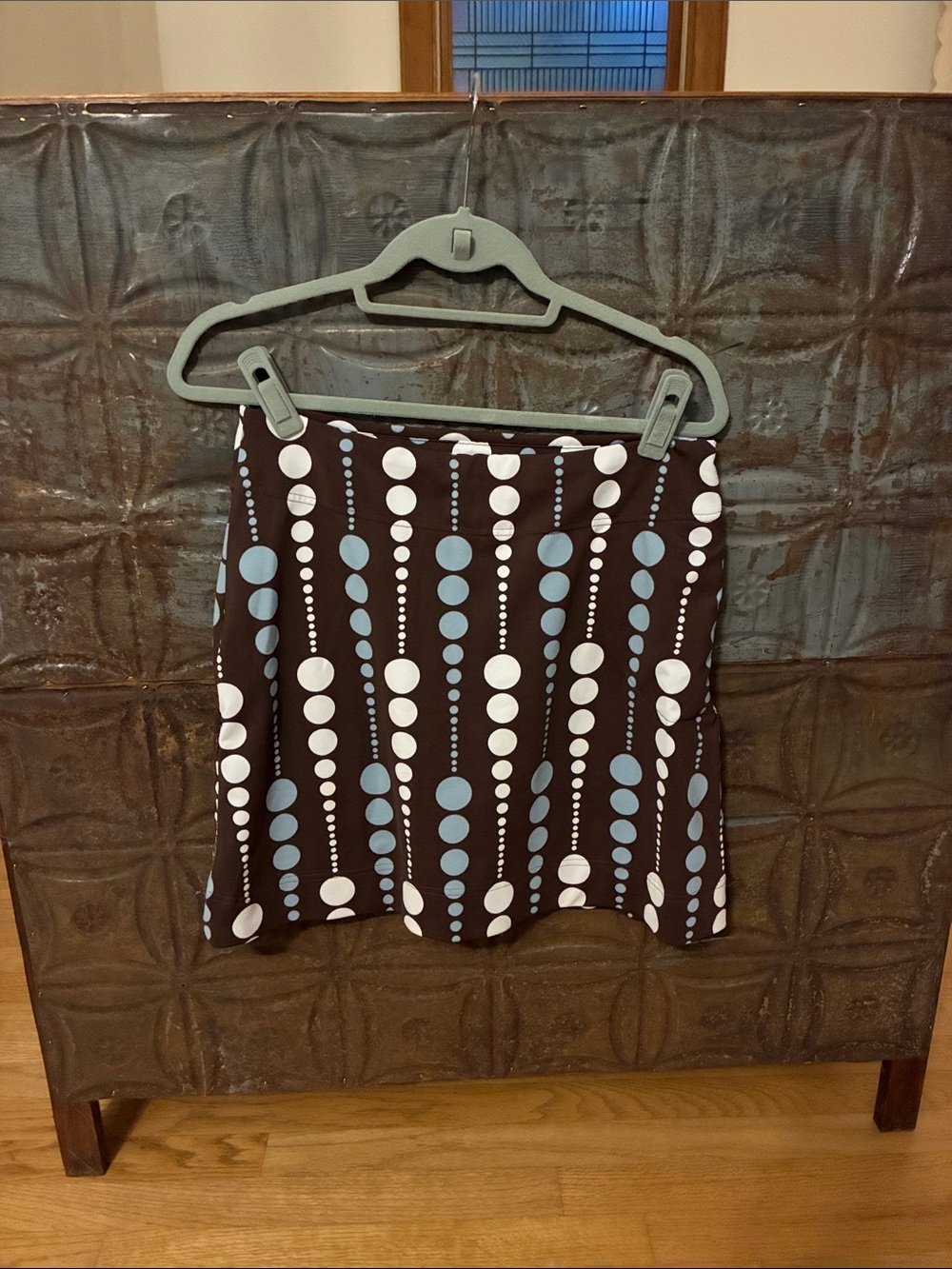 Athleta Women’s Brown Polka Dot Midi Skort with Blue and White Dots